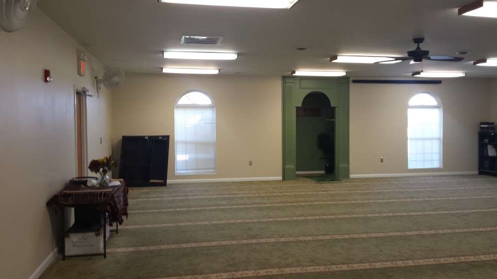 Islamic Center of Fredericksburg | 7020 Harrison Rd, Fredericksburg, VA 22407, USA | Phone: (540) 786-5972