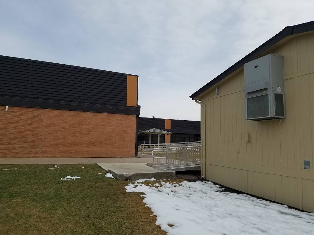 Holly Ridge (Primary) Elementary School | 3301 S Monaco Pkwy, Denver, CO 80222 | Phone: (720) 747-2400