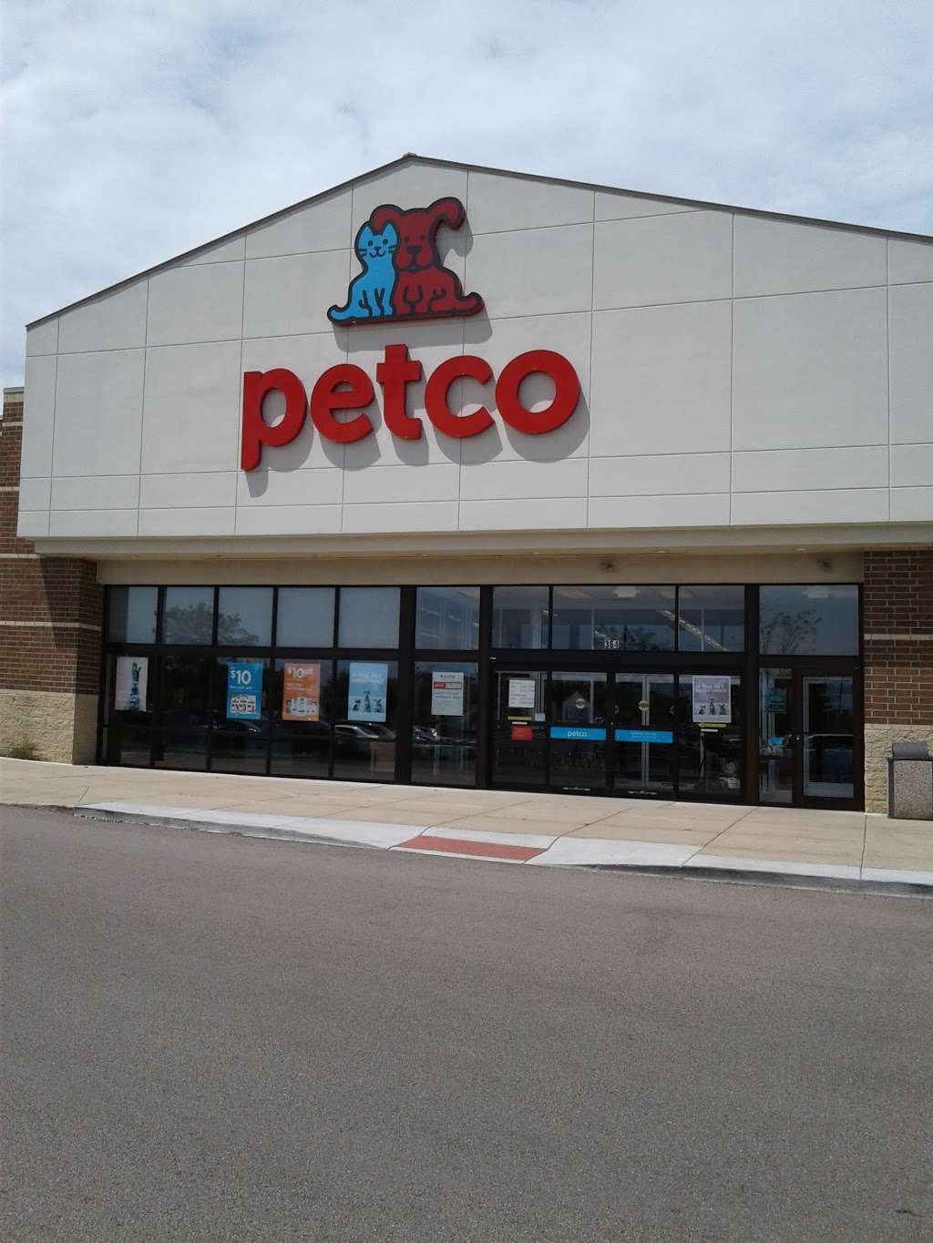 Petco | 364 S Randall Rd, South Elgin, IL 60177, USA | Phone: (847) 717-0201