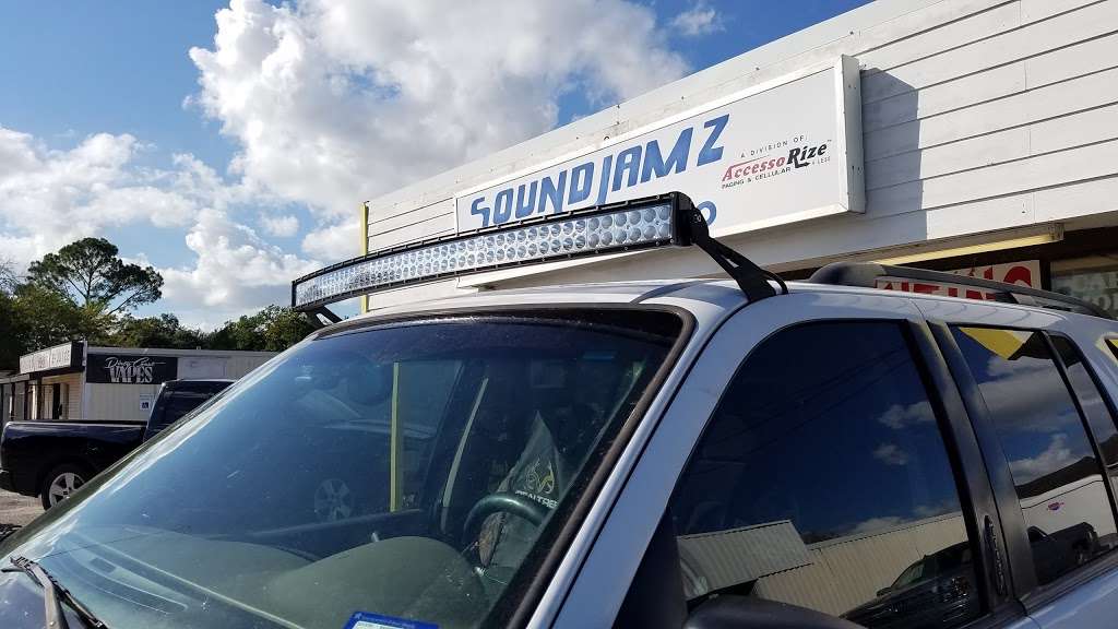 Soundjamz Audio And Truck Accessories | 4509 Cherry St, Pearland, TX 77581 | Phone: (281) 485-0000