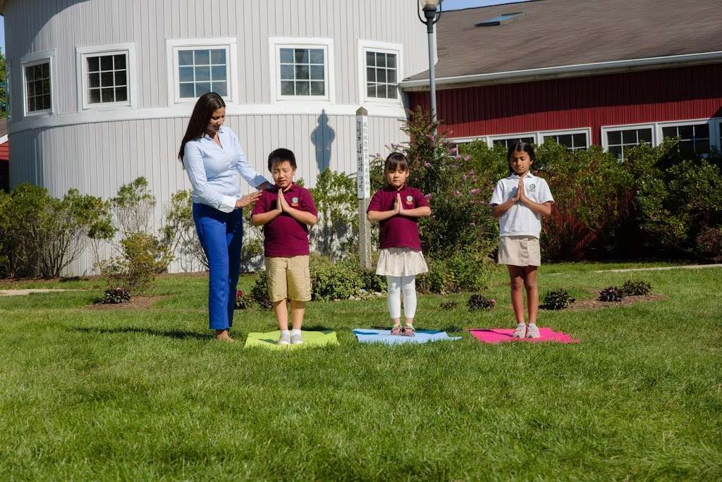 Montessori Country Day School | 72 Grovers Mill Rd, Plainsboro Township, NJ 08536, USA | Phone: (609) 799-7990