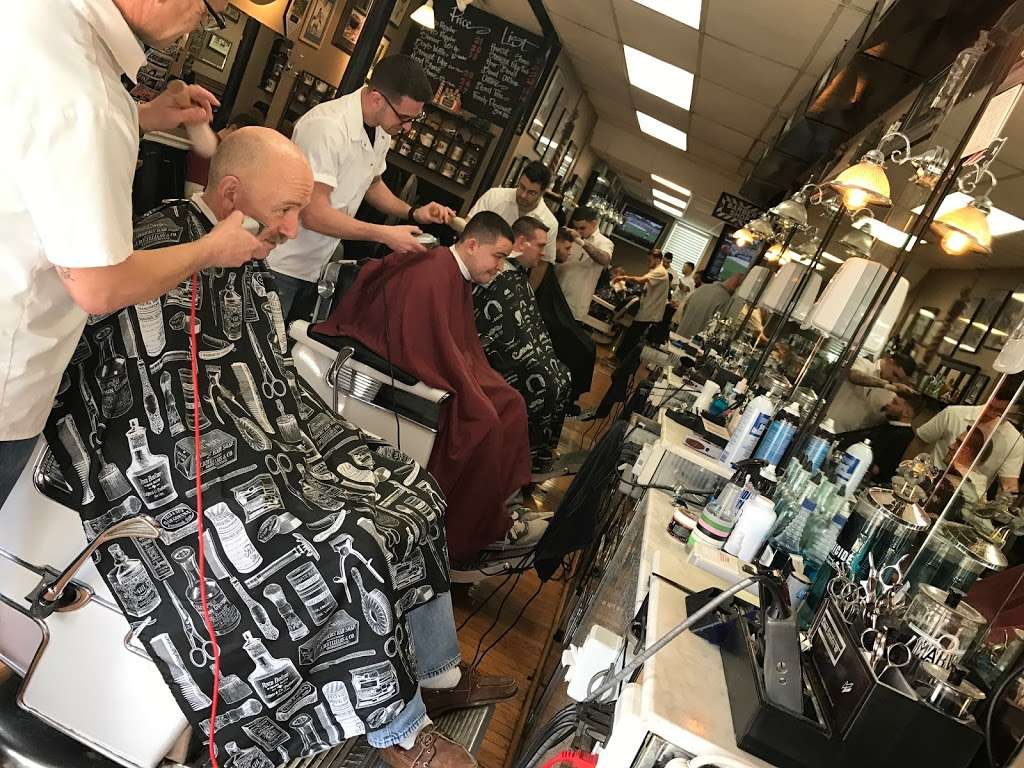 Erik's Barber Shop, 950 Main St, Melrose, MA 02176