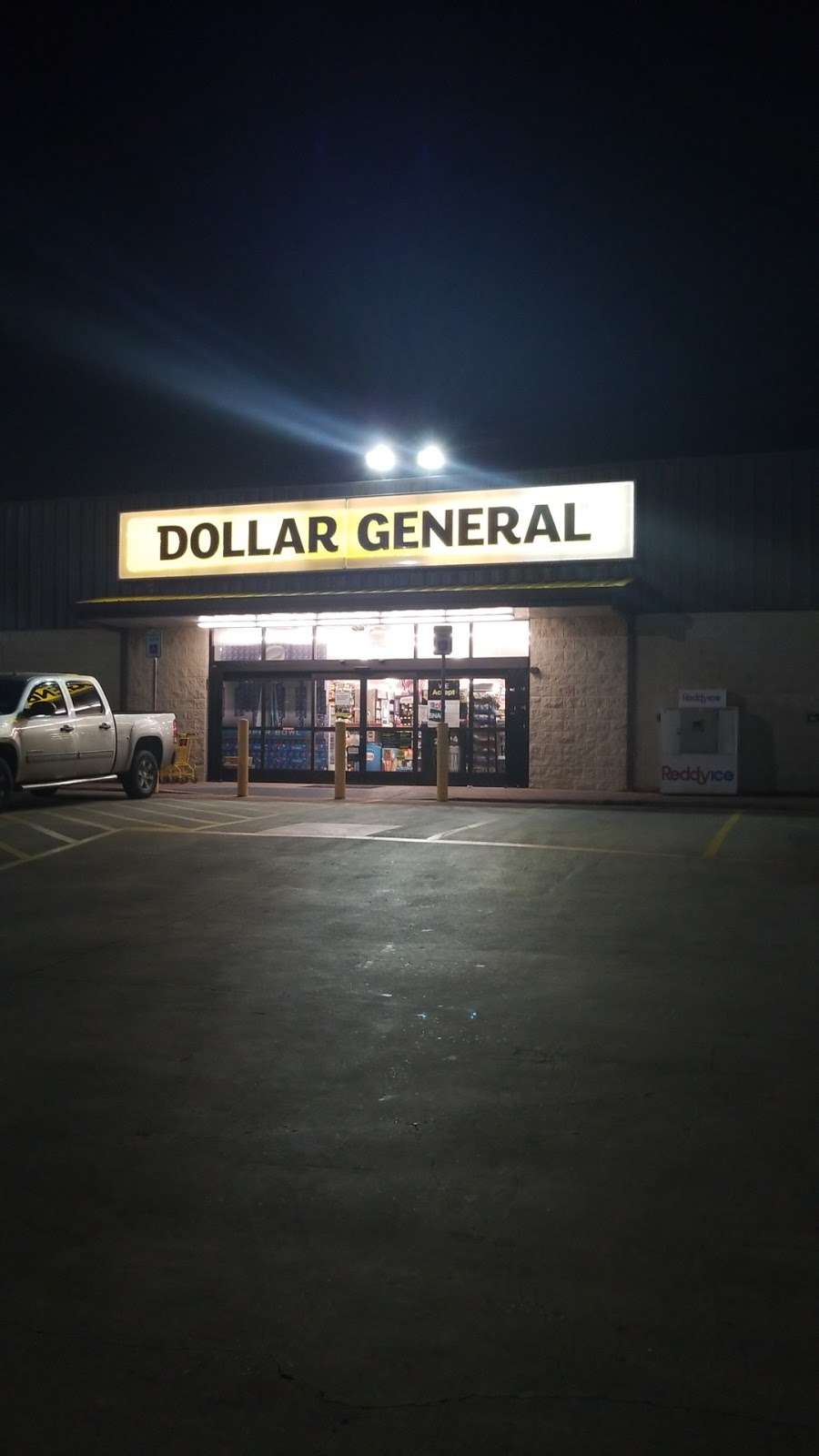 Dollar General | 2002 E Southcross, San Antonio, TX 78223, USA | Phone: (512) 670-8983
