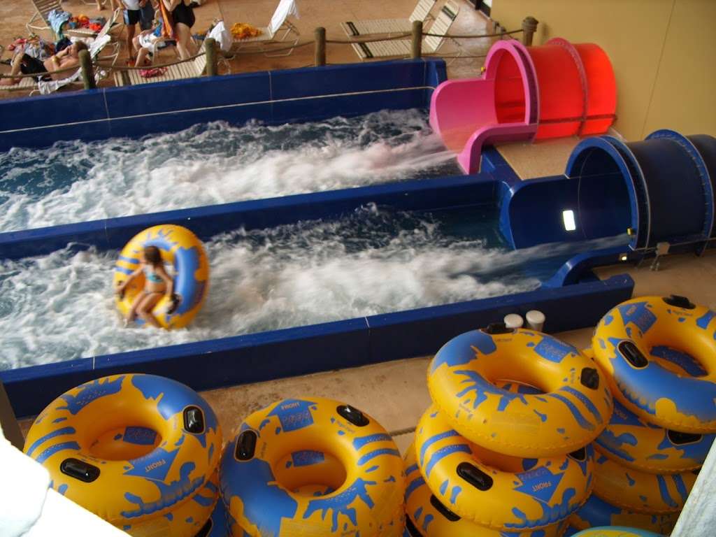 H2Oooohh Indoor Waterpark | 428 Moseywood Rd, Lake Harmony, PA 18624, United States | Phone: (570) 722-9111