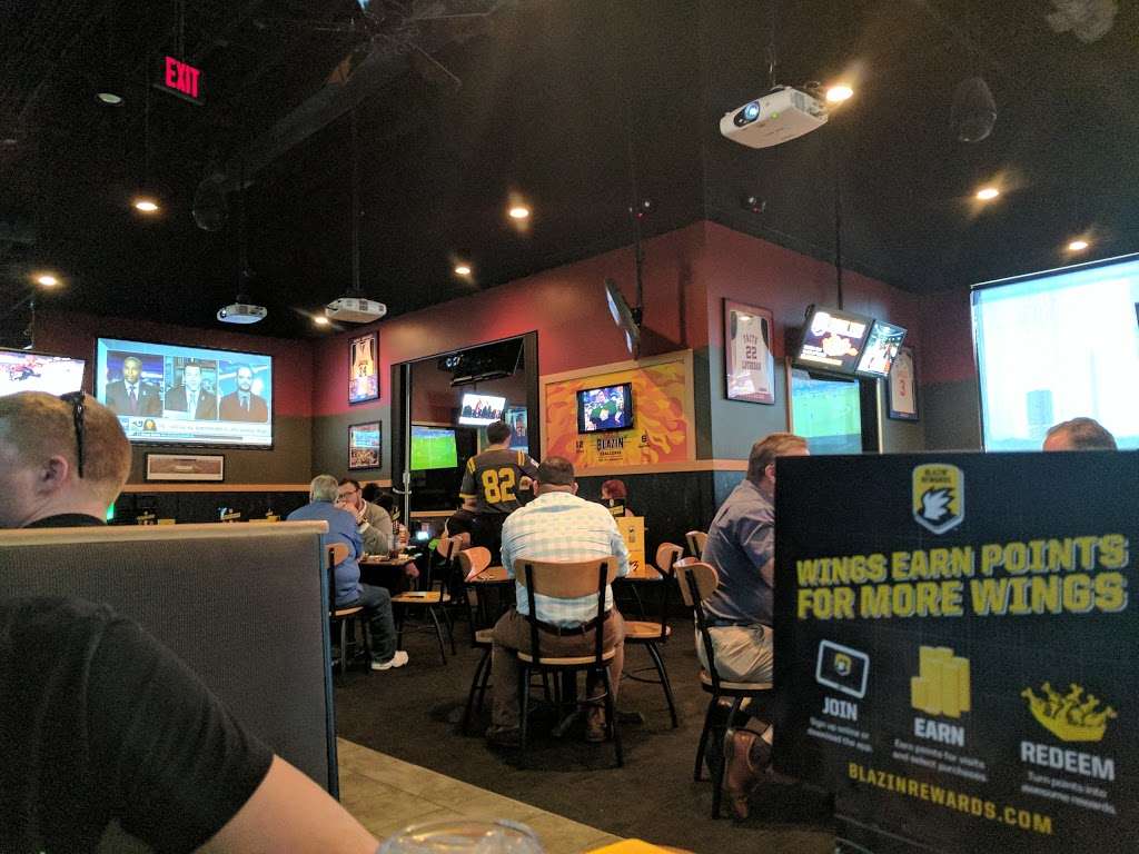 Buffalo Wild Wings | 4280 S Hualapai Way #108, Las Vegas, NV 89147, USA | Phone: (702) 251-3911