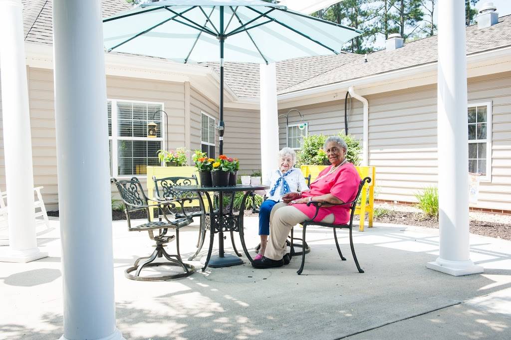 Commonwealth Senior Living at Kilmarnock | 460 S Main St, Kilmarnock, VA 22482, USA | Phone: (804) 435-9896