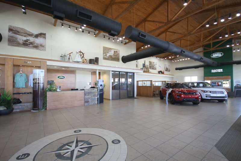 Land Rover Houston Central | 7025 Old Katy Rd, Houston, TX 77024, USA | Phone: (800) 300-4579