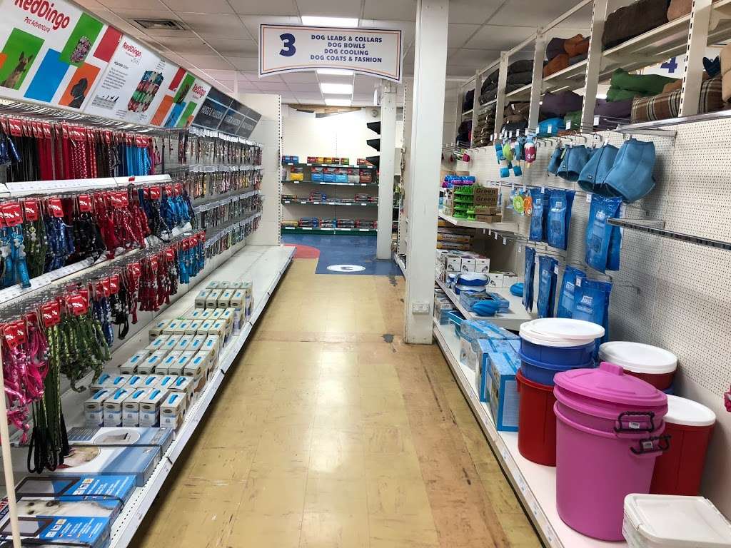 Partners Pet Supermarkets | Albert House, Albert Bygrave Retail Park, N Orbital Rd, St Albans AL2 1DL, UK | Phone: 01727 827500