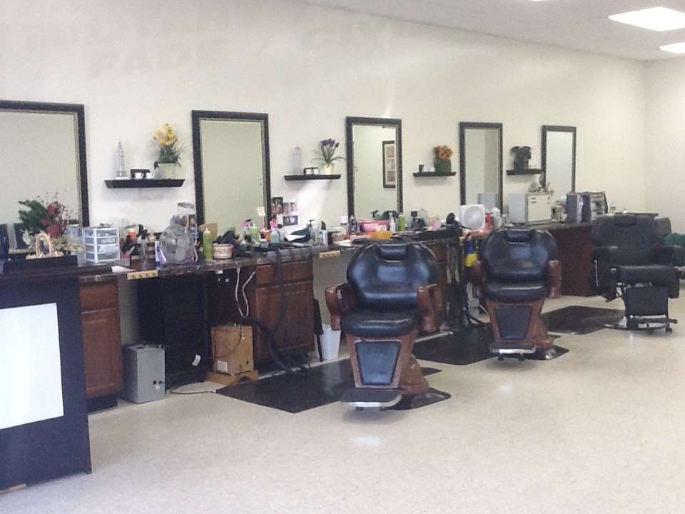 Barber & Hairzone | 8733 Cooper Rd, Alexandria, VA 22309, USA | Phone: (703) 704-5300
