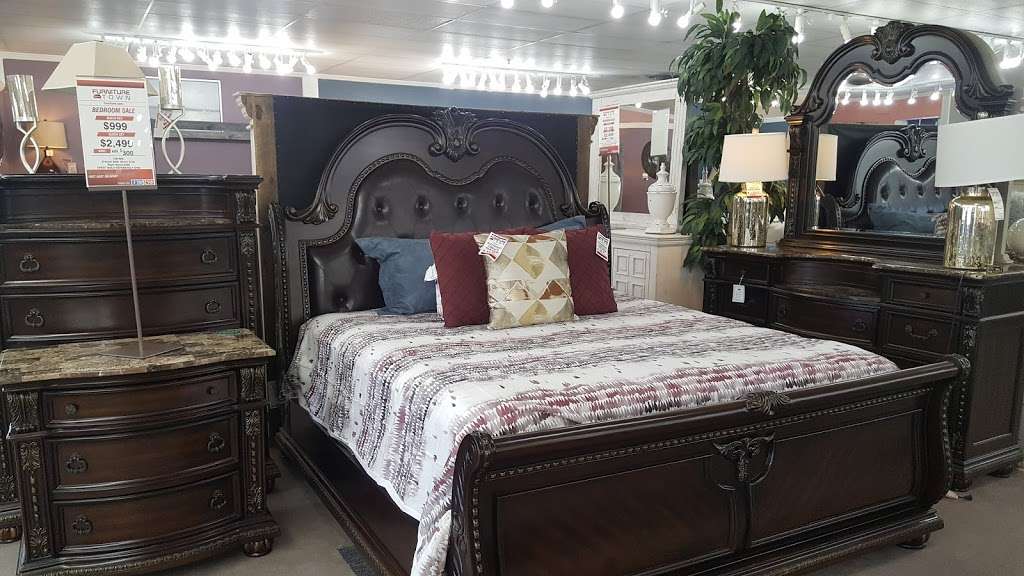 Furniture Town | 16525 North Fwy, Houston, TX 77090, USA | Phone: (281) 397-9600