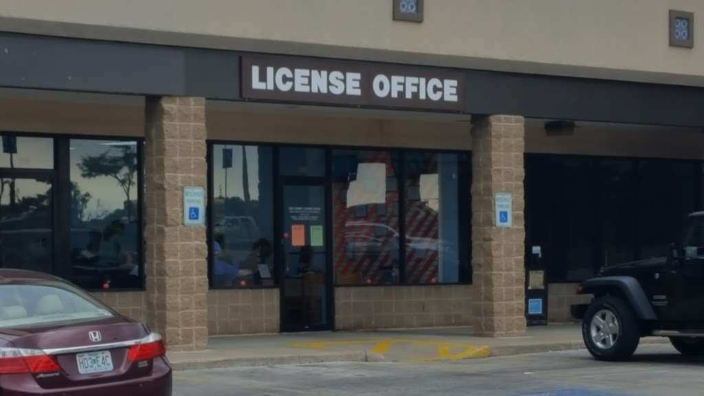 Lees Summit License Bureau | 316 SW Blue Pkwy, Lees Summit, MO 64063, USA | Phone: (816) 944-4000