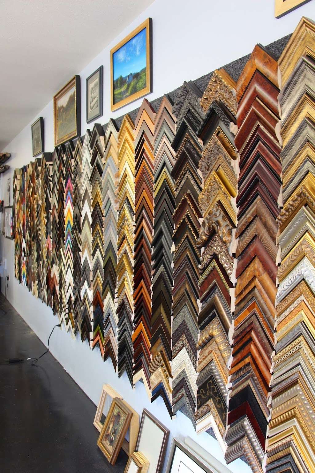 Affordable Picture Framing | 2540 Thousand Oaks suite# 101, San Antonio, TX 78232, USA | Phone: (203) 973-7263