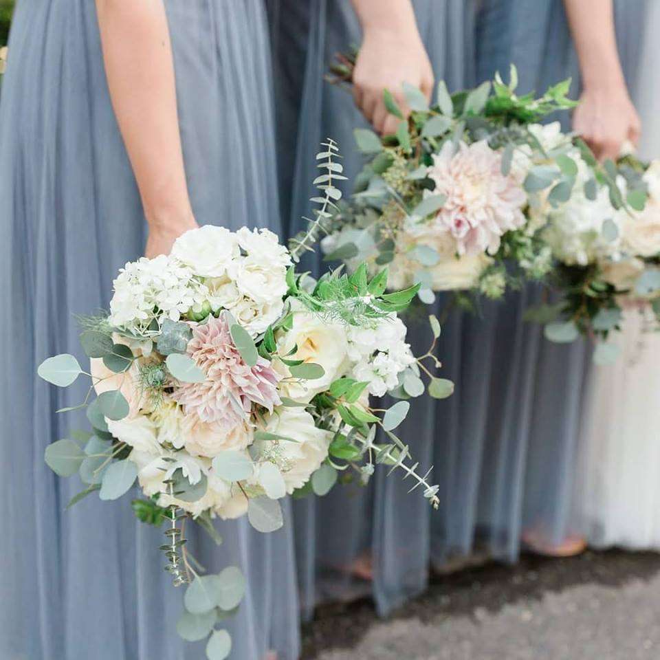 Chic Girl Flowers | 11617 Pine Tree Dr, Fairfax, VA 22033, USA | Phone: (571) 334-2406 Chic Girl Flowers | 11617 Pine Tree Dr, Fairfax, VA 22033, USA | Phone: (571) 334-2406