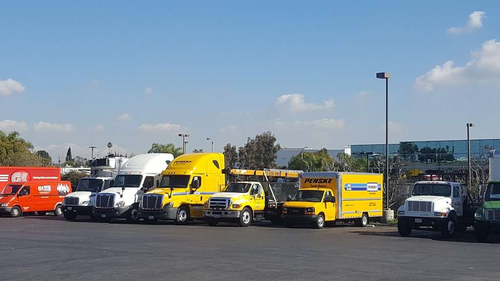 Penske Truck Rental | 15050 Northam St, La Mirada, CA 90638 | Phone: (714) 522-0829