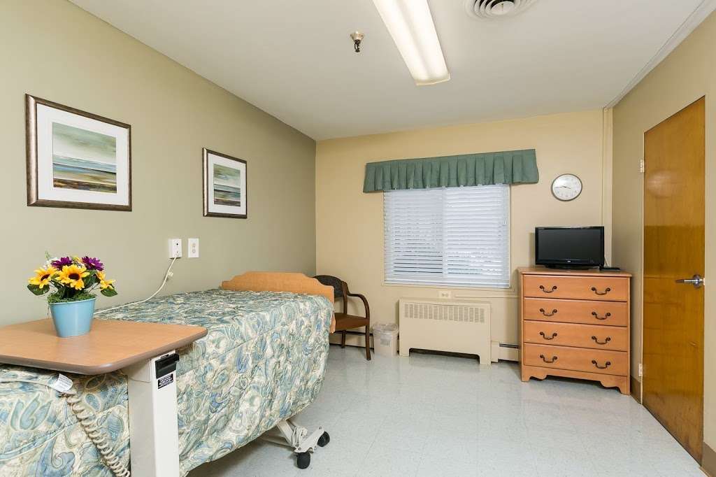 Chapel Hill Nursing & Rehabilitation Center | 4511 Robosson Rd, Randallstown, MD 21133, USA | Phone: (410) 922-2443