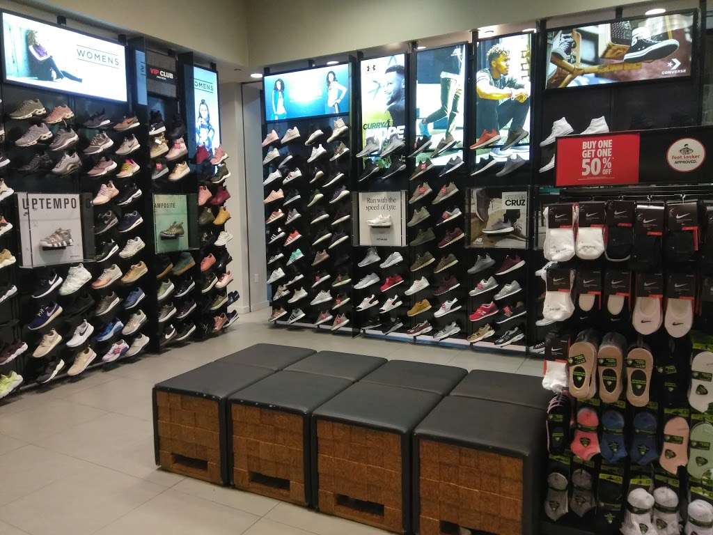 House of Hoops by Foot Locker | 4400b North Fwy Suite 100, Houston, TX 77022 | Phone: (713) 699-4472