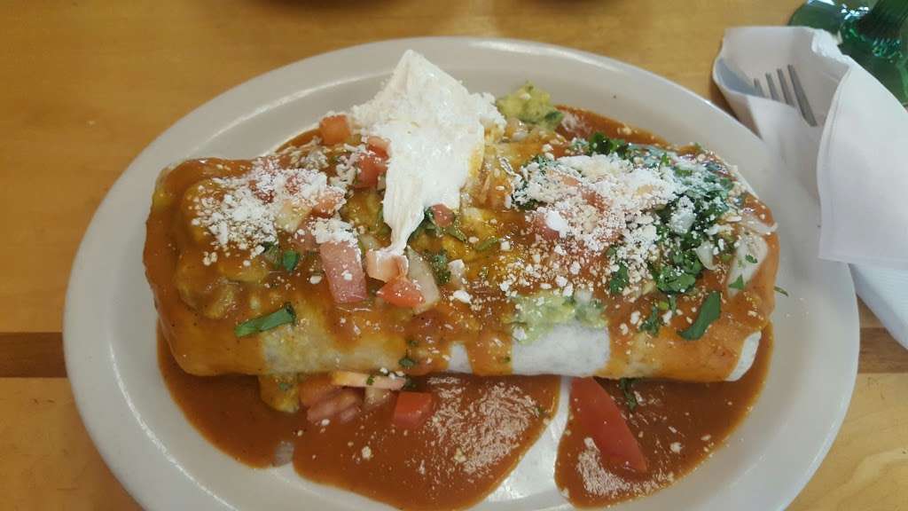 La Hacienda Petaluma | 953 Lakeville St, Petaluma, CA 94952, USA | Phone: (707) 778-7921