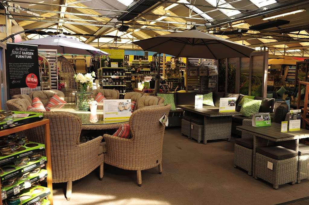 Haskins Garden Centre Snowhill | Snowhill Ln, Copthorne, Felbridge, Crawley RH10 3EY, UK | Phone: 01342 712545