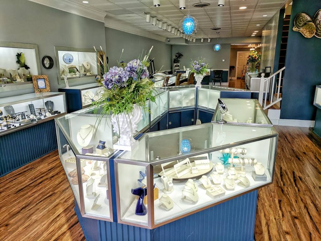 Burkes Fine Jewelers | 86 S Main St, Kilmarnock, VA 22482, USA | Phone: (804) 435-1302