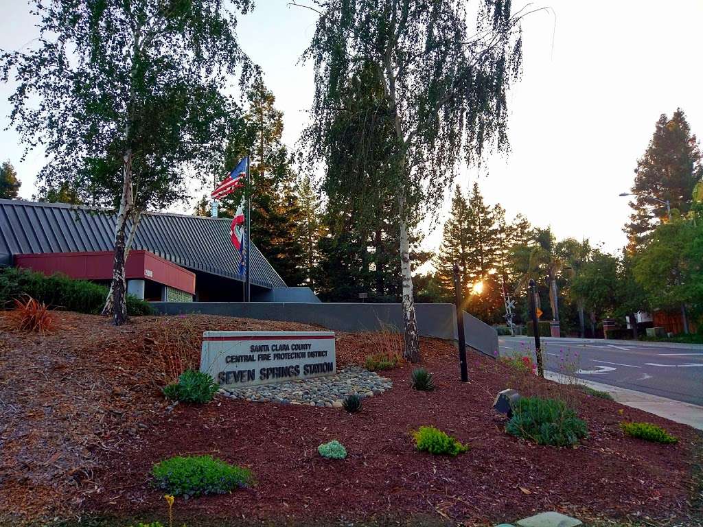 Seven Springs Fire Station | 21000 Seven Springs Pkwy, Cupertino, CA 95014, USA | Phone: (408) 378-4010