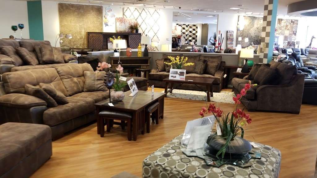 Bobs Discount Furniture | 1999 Broadhollow Rd, Farmingdale, NY 11735, USA | Phone: (631) 386-1020