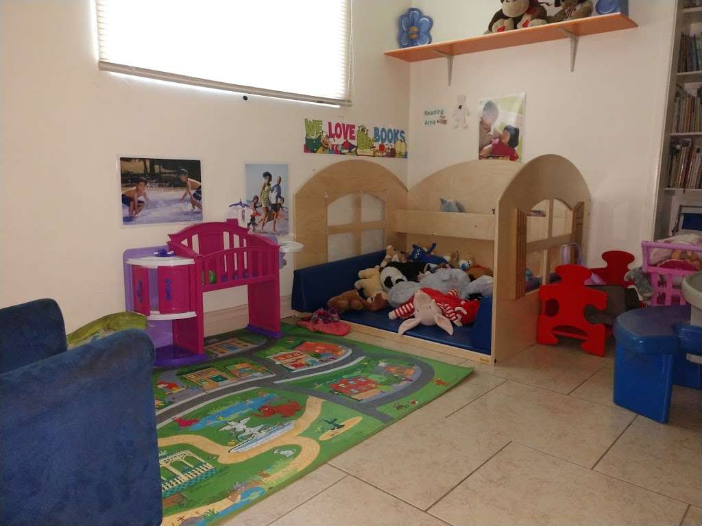 Mia Preschool & Child Care | 2132 W Glendale Ave, Phoenix, AZ 85021, USA | Phone: (602) 596-8856