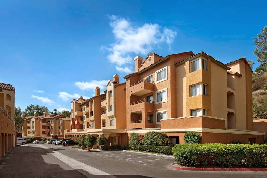 eaves Rancho Penasquitos | 10024 Paseo Montril, San Diego, CA 92129, USA | Phone: (858) 324-1114