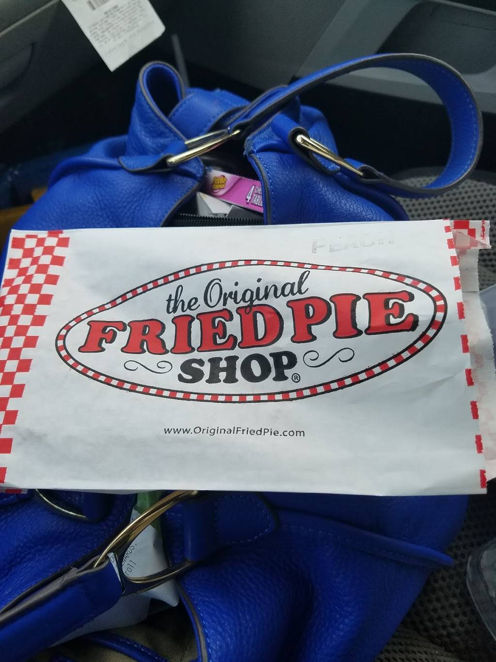 The Original Fried Pie Shop | 200 Interstate Highway 35E Service Road, Red Oak, TX 75154, USA | Phone: (972) 576-2200