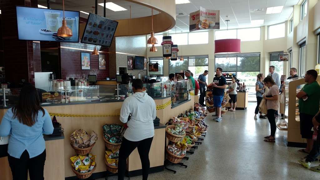 Wawa | 12321 E Colonial Dr, Orlando, FL 32826 | Phone: (407) 273-0913