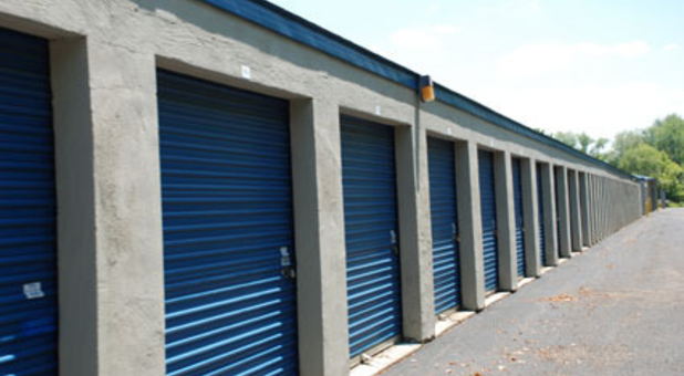 Storage Express | 2225 E 10th St, Jeffersonville, IN 47130, USA | Phone: (812) 214-1735
