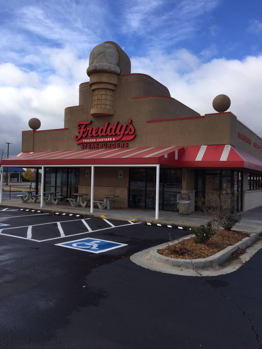 Freddys Frozen Custard & Steakburgers | 1525 S I-35 Service Rd, Oklahoma City, OK 73160 | Phone: (405) 790-0114