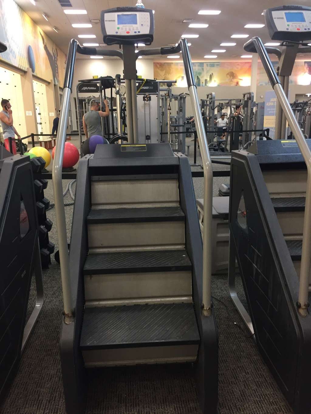 LA Fitness | 506 Janes Ave, Bolingbrook, IL 60440 | Phone: (630) 739-7011