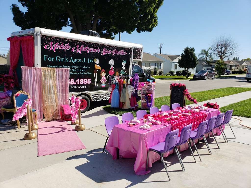 Party Divas On The Go | 2991 Date St, Riverside, CA 92507, USA | Phone: (909) 246-1895