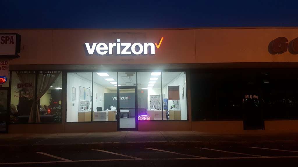 Verizon Wireless | 656 W Brazos Ave, West Columbia, TX 77486, USA | Phone: (979) 459-1399