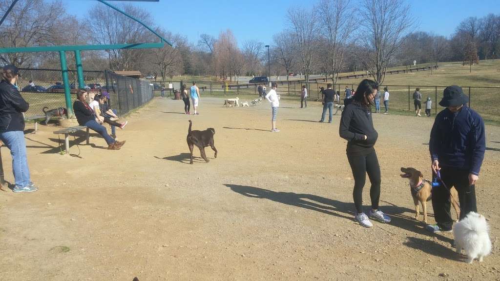 Ridge Road Dog Park | Germantown, MD 20876 | Phone: (301) 495-2595