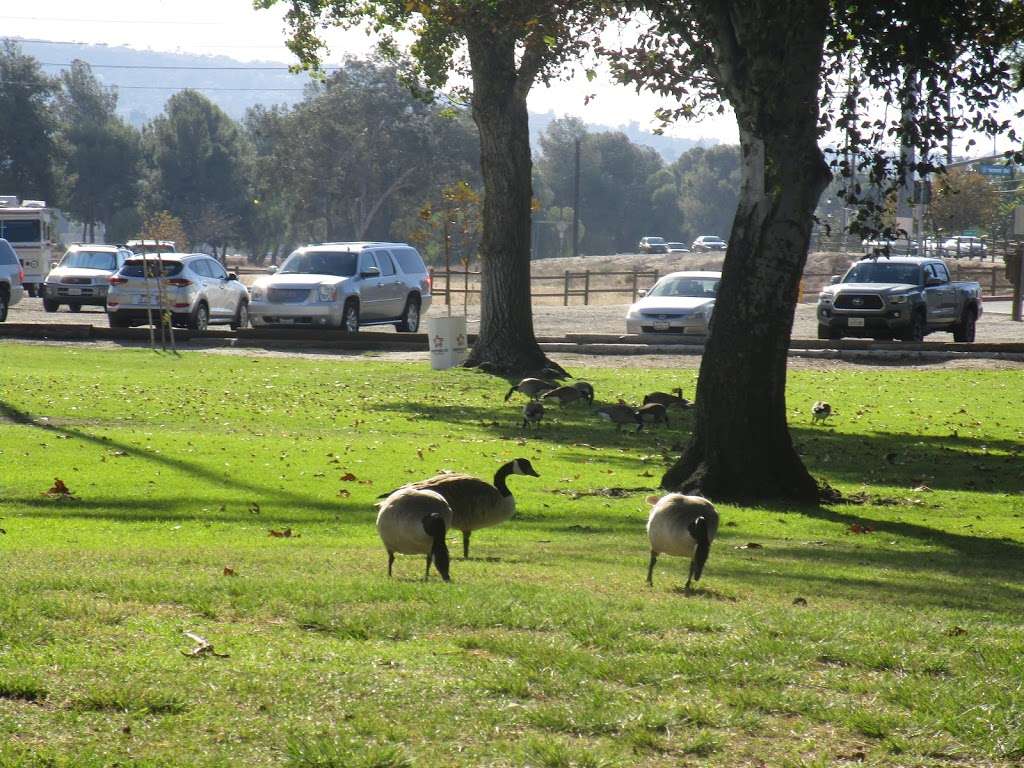 Yorba Linda Regional Park Free Parking | 7400-7654 La Palma Ave, Anaheim, CA 92807, USA