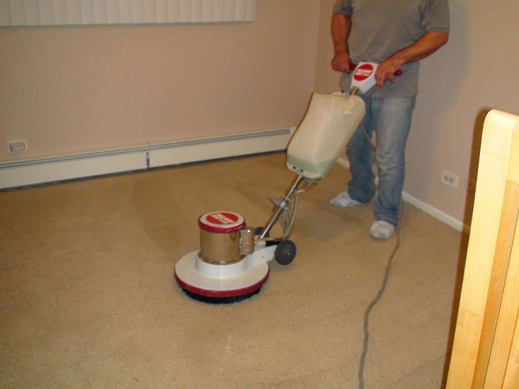 Carpet Wiser Carpet Cleaning | 1115 Iroquois Dr, Elgin, IL 60120, USA | Phone: (630) 888-7301