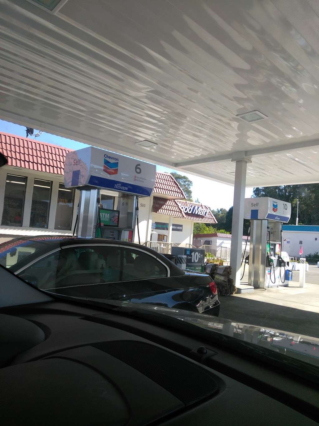 Chevron | 580 Redwood Hwy, Mill Valley, CA 94941, USA | Phone: (415) 388-8338