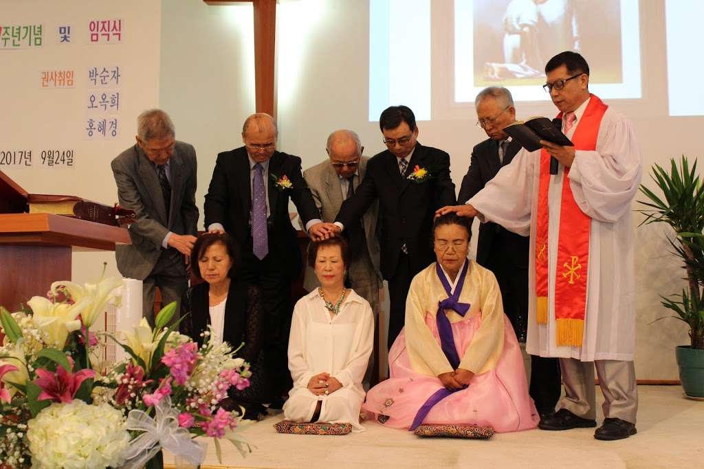 북일리노이 한인교회 Northern Illinois Korean Church | 2400 N Annie Glidden Rd, DeKalb, IL 60115