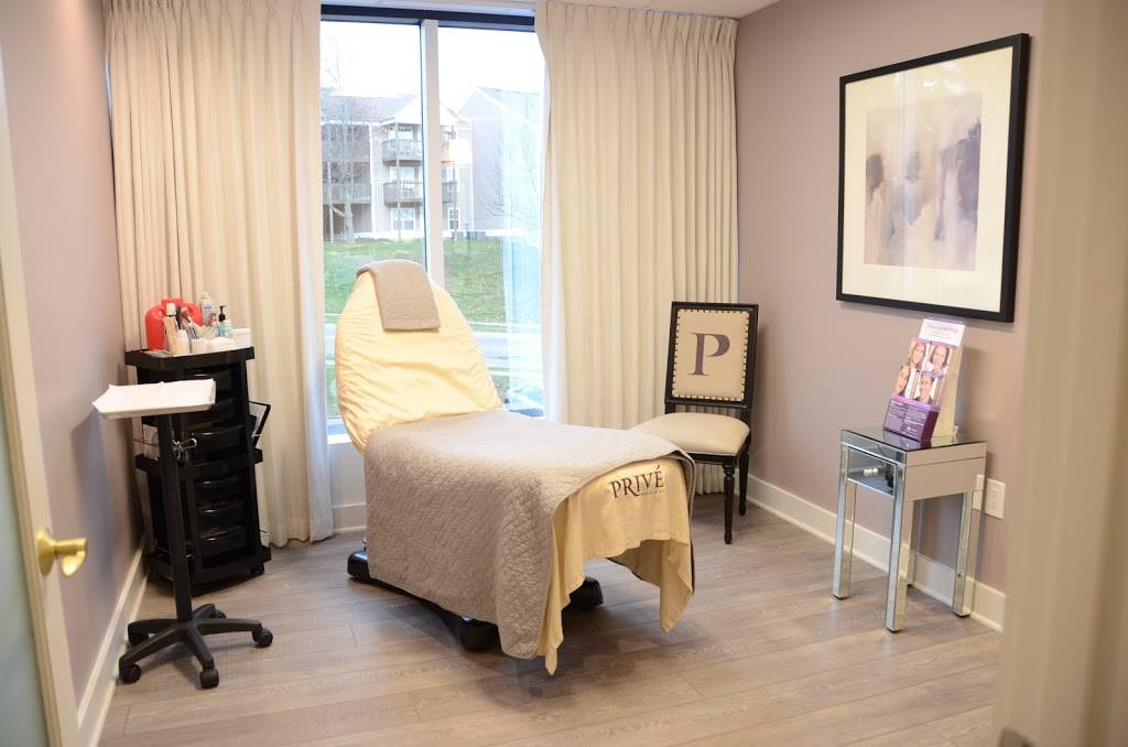 Privé MedSpa | 3399 Tates Creek Rd Suite 230, Lexington, KY 40502, USA | Phone: (859) 523-5893