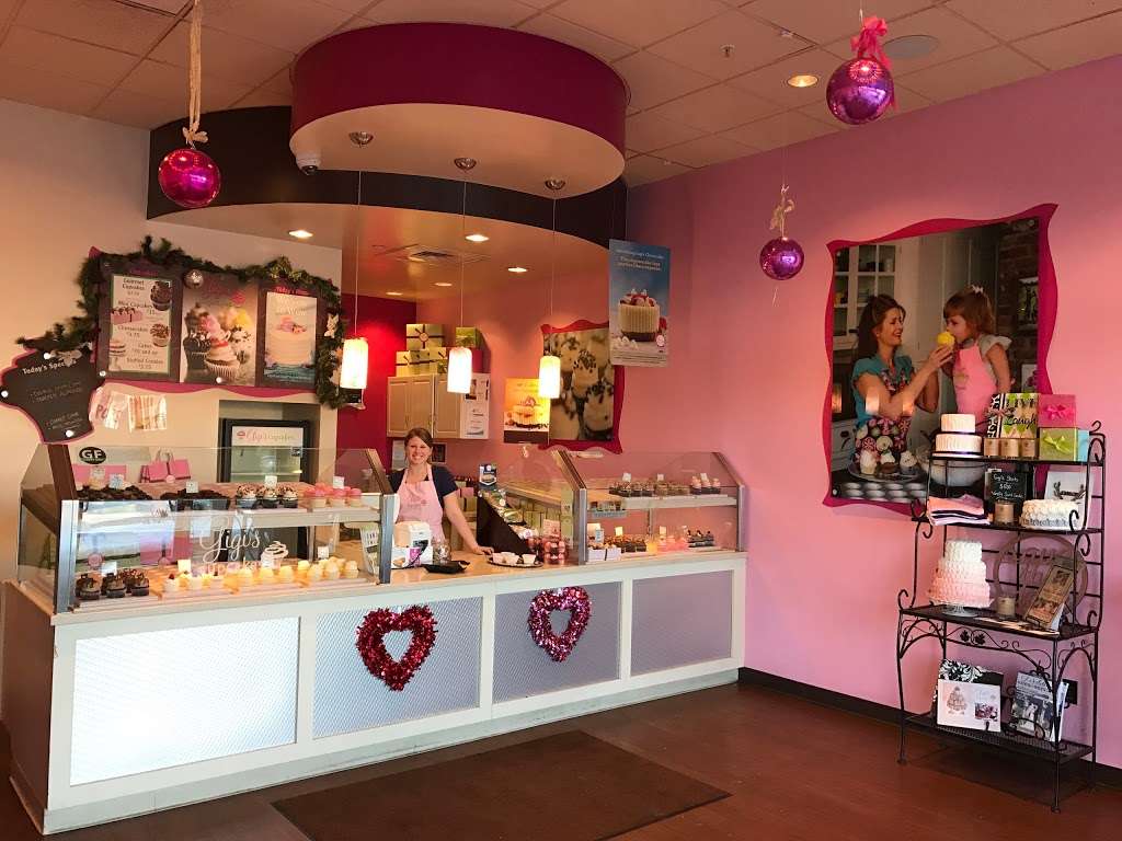 Gigis Cupcakes | 7301 S Santa Fe Dr Suite 25, Littleton, CO 80120, USA | Phone: (303) 797-2253