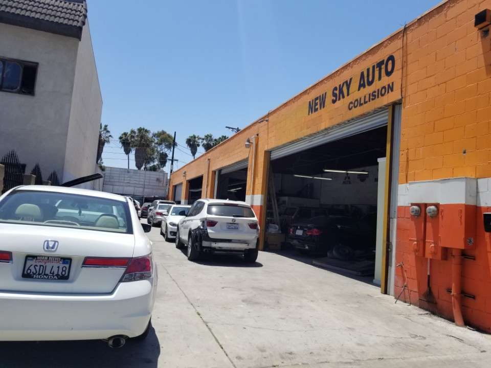 NEW SKY AUTO COLLISION | 5226 Melrose Ave, Los Angeles, CA 90038, USA | Phone: (323) 460-5115