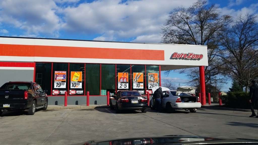 AutoZone Auto Parts | 965 W Cypress St, Kennett Square, PA 19348, USA | Phone: (610) 444-1429