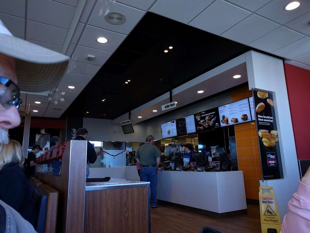 McDonalds | 5950 Firestone Blvd, Firestone, CO 80504, USA | Phone: (303) 776-8087