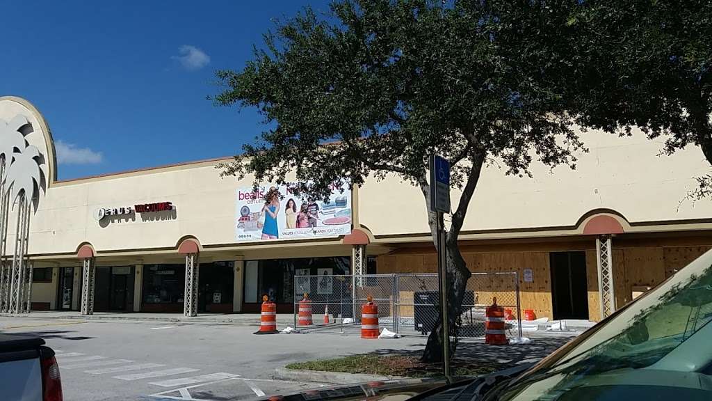 Bealls Outlet | 7711 S Dixie Hwy, West Palm Beach, FL 33405, USA | Phone: (561) 547-7793 Bealls Outlet | 7711 S Dixie Hwy, West Palm Beach, FL 33405, USA | Phone: (561) 547-7793