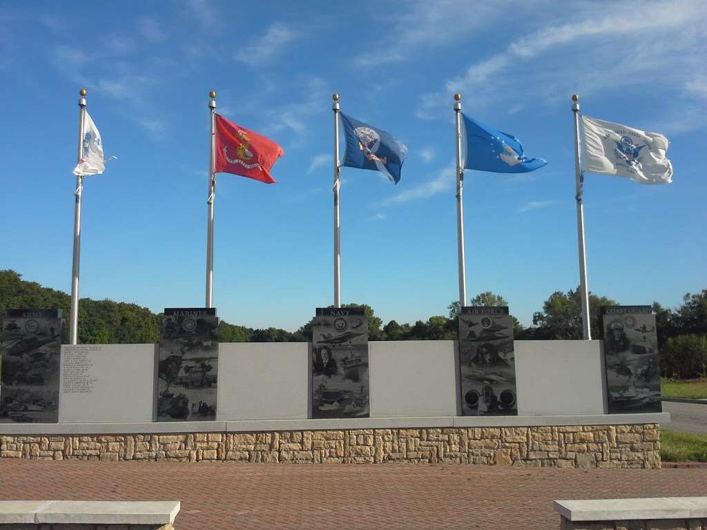 Gate of Heaven Catholic Cemetery | Parallel Pkwy & N 126th St, Kansas City, KS 66109, USA | Phone: (913) 371-4040