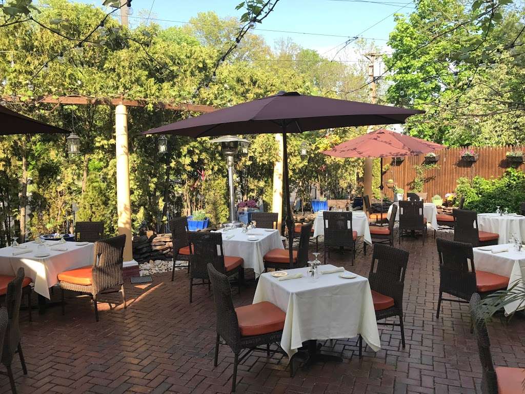 IL VILLAGGIO RESTAURANT | 211 Haddonfield-Berlin Rd, Cherry Hill, NJ 08034 | Phone: (856) 795-1778