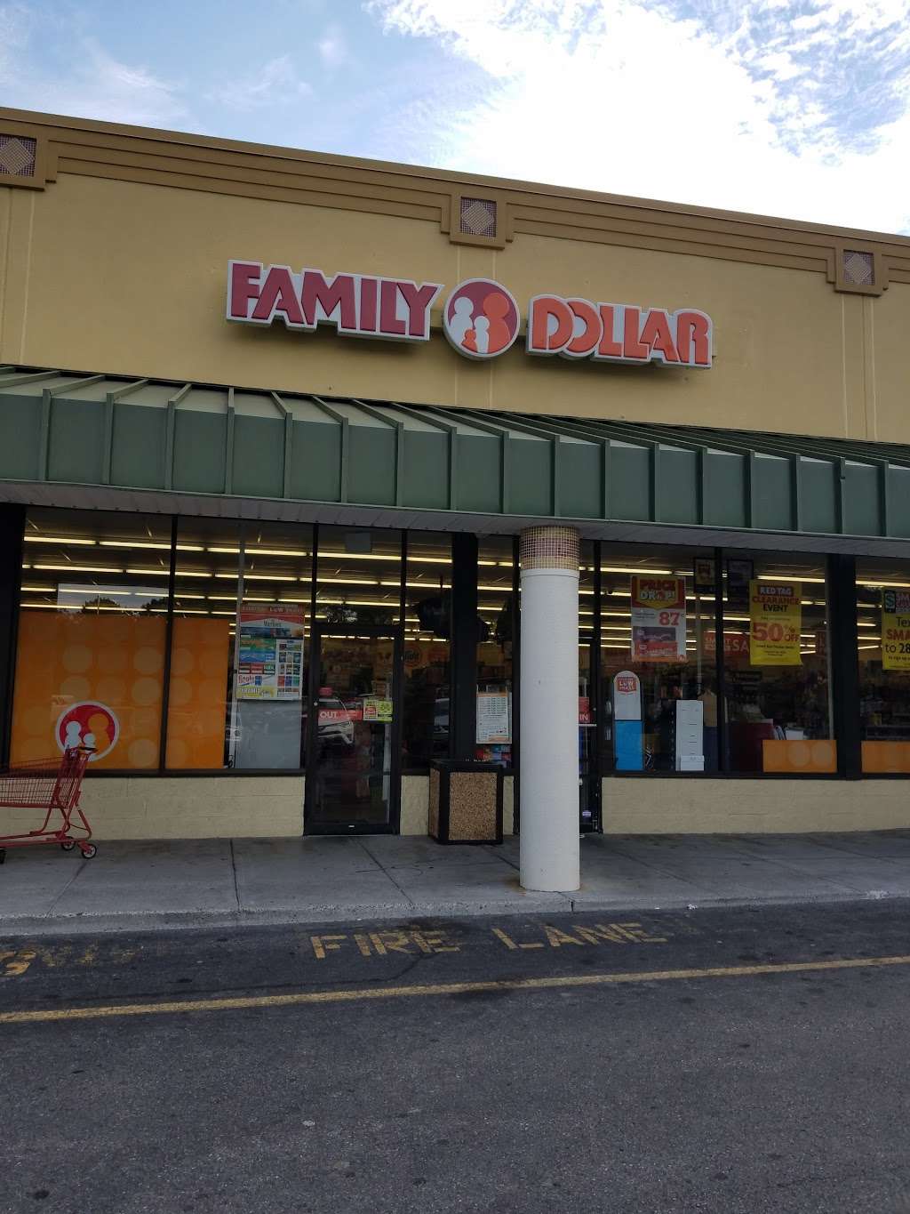 Family Dollar | 310 Remount Rd, Front Royal, VA 22630, USA | Phone: (540) 635-1684