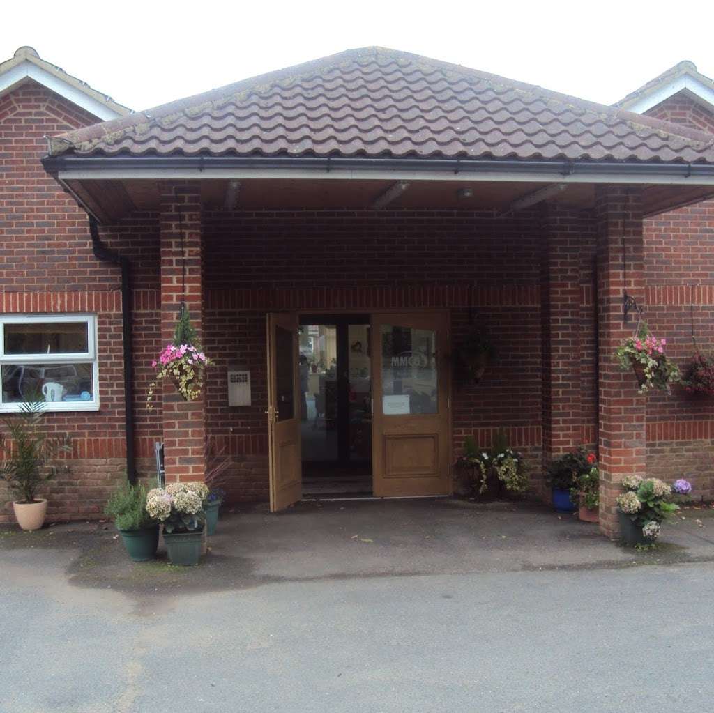 Monread Lodge Care Home | London Rd, Woolmer Green, Knebworth SG3 6HG, UK | Phone: 01438 518310