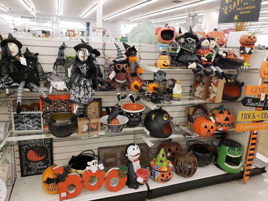 HomeGoods | 5555 S Brainard Ave, Countryside, IL 60525, USA | Phone: (708) 354-5113